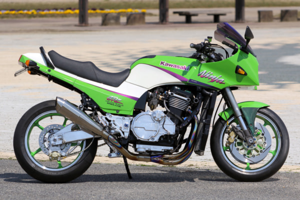 モトガレージイトウ GPZ900R