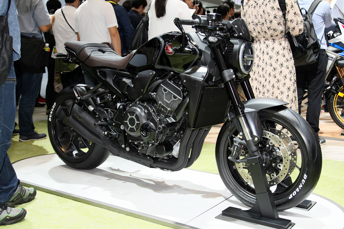 東京モーターショー19 ネオレトロカスタムの潮流に乗り ホンダが提案するcb1000rの新たな楽しみ方 レポート カスタムピープル