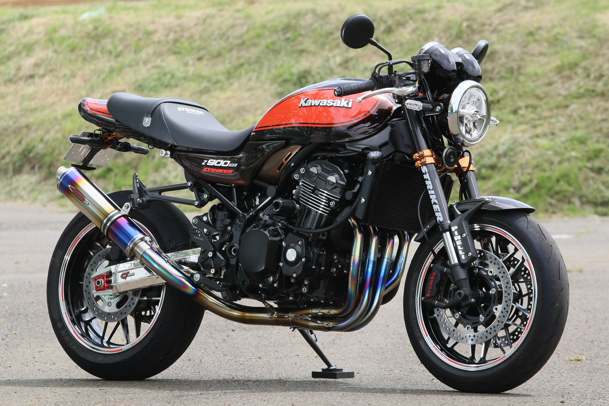 Z900RS by ストライカーワークス