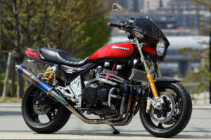 ZEPHYR1100 by ストライカーワークス