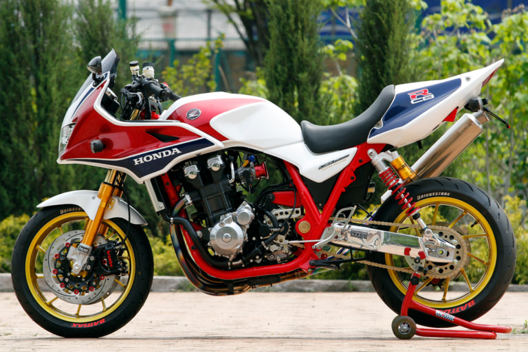 CB1300SB by オートショップアオヤマ