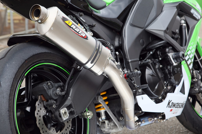 Ninja ZX-10R by ストライカーワークス