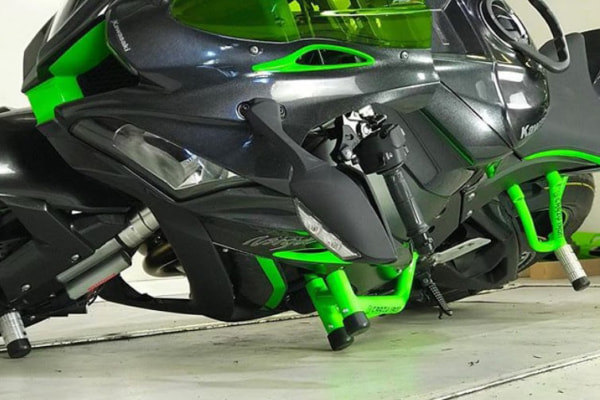 【CrazyIron】エンジンガード RACE RAIL/スライダー Kawasaki Ninja ZX-10R 2011-