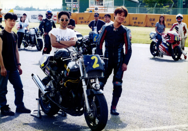 1995年からGPz400などでライダーとして参戦していたサンクチュアリー本店・中村博行代表