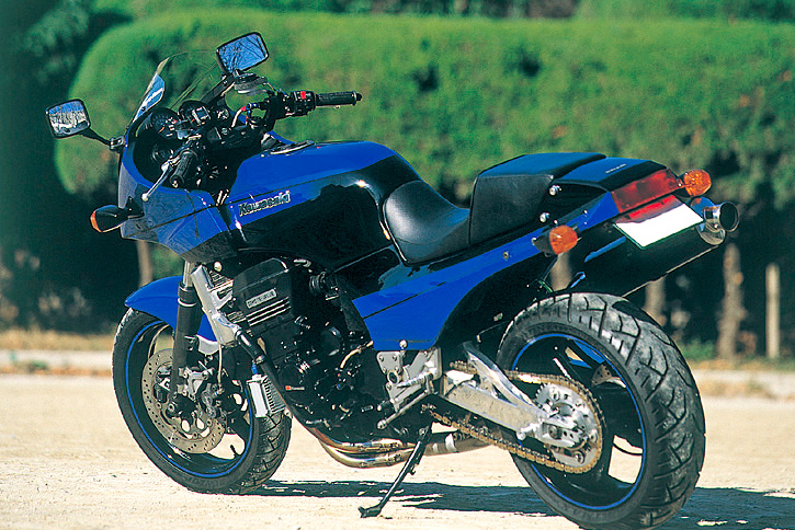 GPZ900R by タバックスエンジニアリング | カスタムマシン