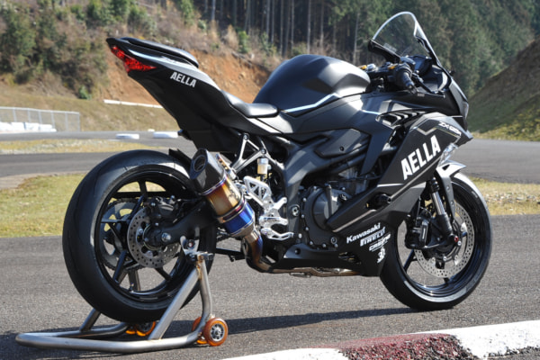 AELLA + R's Gear リアルスペックマフラー Kawasaki Ninja ZX-25R