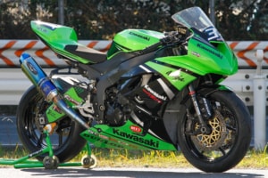 ZX-6R by 日本ビート工業