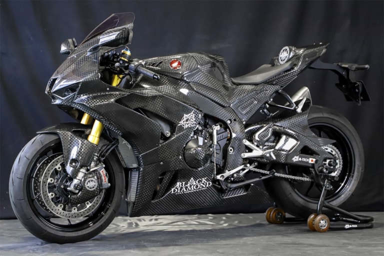 CBR1000RR-R by エーテック ストリート用フルカウルSTD(6点セット) 装着車両