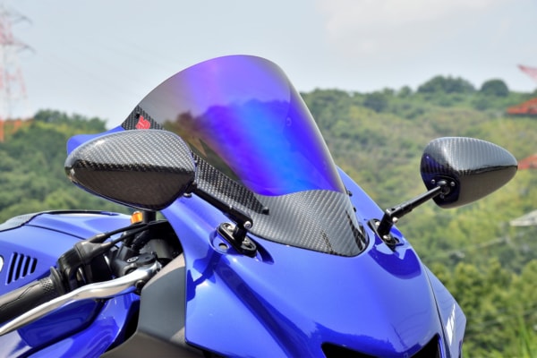 マジカルレーシング YZF-R7用 カーボントリムスクリーン